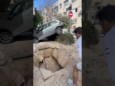 Miracle in Bnei Brak. This Iran Missile Hit the Road but no people in Israel.